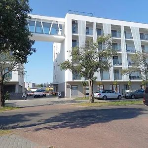 Mila Z Duzym Tarasem I Miejscem Parkingowym Apartament